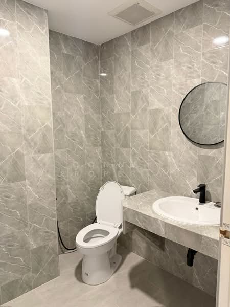 ให้เช่า - ทาวน์โฮม 4 ชั้นให้เช่า ,สาทร, กรุงเทพ