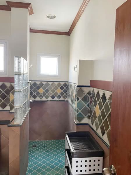 บ้านสวยให้เช่า ใกล้โรงเรียนนานาชาตินครพายัพ เพียง 5 นาที ค่าเช่า 30,000 บาท / เดือน No.5H645, Chiang Mai, San Phi Sua, Muang Chiang Mai, Chiang Mai, 4 Bedrooms, 180 sqm, Single Detached House For Rent, by Rutchaporn Tunsiri, 500213433 - DDproperty.com