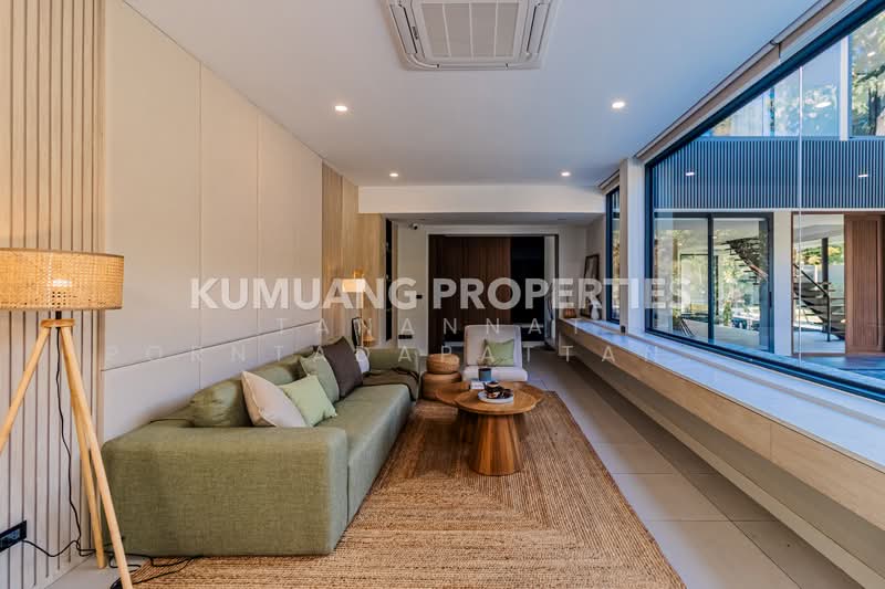 พูลวิลล่าโมเดิร์นหรู, Chiang Mai, Su Thep, Muang Chiang Mai, Chiang Mai, 4 Bedrooms, 650 sqm, Single Detached House For Sale, by Tanannat Porntadapattanayothin, 500213436 - DDproperty.com