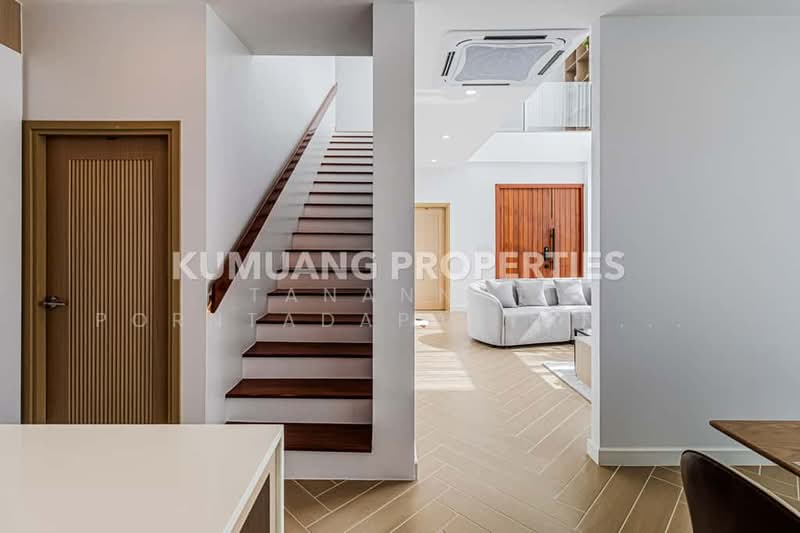 บ้านเดี่ยวหรู เชียงใหม่, Chiang Mai, San Phak Wan, Hang Dong, Chiang Mai, 4 Bedrooms, 270 sqm, Single Detached House For Sale, by Tanannat Porntadapattanayothin, 500213446 - DDproperty.com