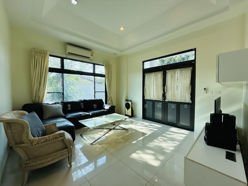 Perfect Masterpiece Sukhumvit 77 : เพอร์เฟค มาสเตอร์พีซ สุขุมวิท 77, สมุทรปราการ, ซอย หมู่บ้านเพอร์เฟคเพลส สุขุมวิท 77, ราชาเทวะ, บางพลี, สมุทรปราการ, 200 ตร.ม., บ้านเดี่ยว ให้เช่า, โดย ณัฐวิชย์ จุลพันธ์, 500213464 - DDproperty.com