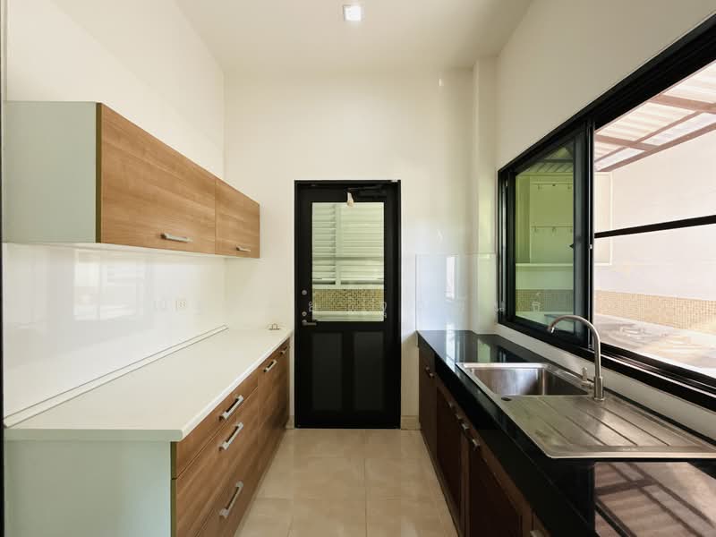 Perfect Masterpiece Sukhumvit 77, Samut Prakan, Soi Mu Ban Perfect Place Sukhumvit 77, Rachathewa, Bang Plee, Samut Prakan, 4 Bedrooms, 200 sqm, Single Detached House For Rent, by ณัฐวิชย์ จุลพันธ์, 500213464 - DDproperty.com