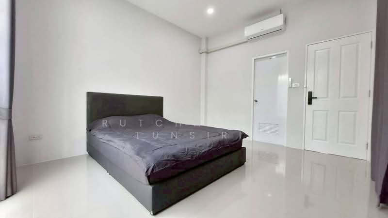 บ้านเดี่ยวชั้นเดียว ให้เช่า – ใกล้มหาวิทยาลัยพายัพ เพียง 5 นาที ค่าเช่า 14,000 บาท / เดือน No.6H331, Chiang Mai, San Klang, San Kamphaeng, Chiang Mai, 2 Bedrooms, 100 sqm, Single Detached House For Rent, by Rutchaporn Tunsiri, 500213475 - DDproperty.com
