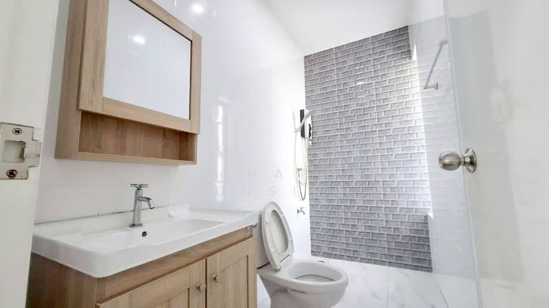 บ้านเดี่ยวชั้นเดียว ให้เช่า – ใกล้มหาวิทยาลัยพายัพ เพียง 5 นาที ค่าเช่า 14,000 บาท / เดือน No.6H331, Chiang Mai, San Klang, San Kamphaeng, Chiang Mai, 2 Bedrooms, 100 sqm, Single Detached House For Rent, by Rutchaporn Tunsiri, 500213475 - DDproperty.com