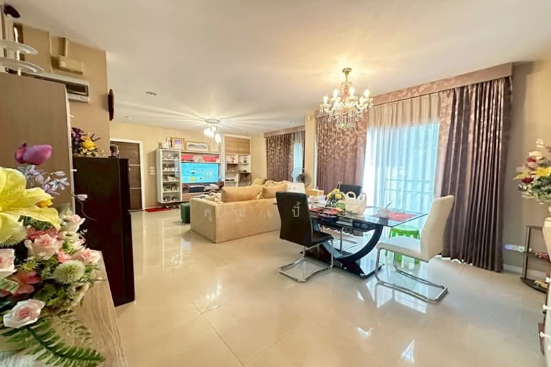 The Ozone Phaholyothin 48, Bangkok, Phaholyothin 48, Anusaowari, Bang Khen, Bangkok, 3 Bedrooms, 250 sqm, Townhouse For Sale, by คุณเปิ้ล, 500213497 - DDproperty.com