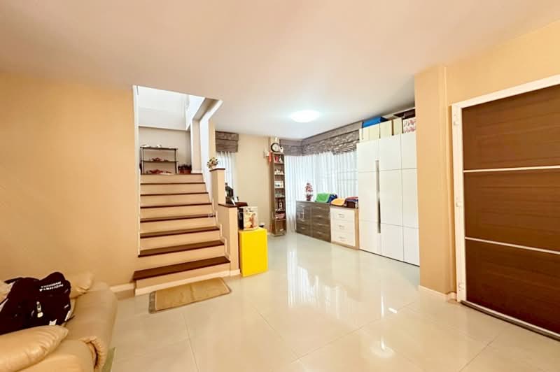 The Ozone Phaholyothin 48, Bangkok, Phaholyothin 48, Anusaowari, Bang Khen, Bangkok, 3 Bedrooms, 250 sqm, Townhouse For Sale, by คุณเปิ้ล, 500213497 - DDproperty.com