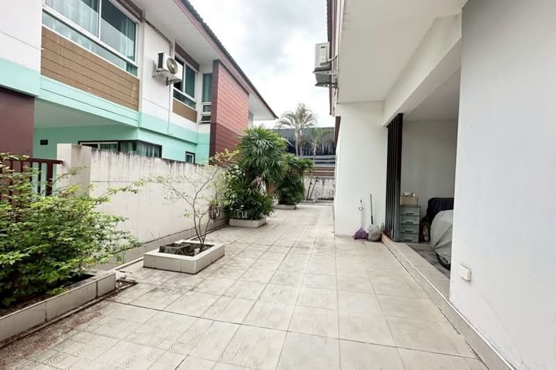 The Ozone Phaholyothin 48 : ดิ โอโซน พหลโยธิน 48, กรุงเทพ, Phaholyothin 48, อนุสาวรีย์, บางเขน, กรุงเทพ, 250 ตร.ม., ทาวน์เฮ้าส์ ขาย, โดย คุณเปิ้ล, 500213497 - DDproperty.com