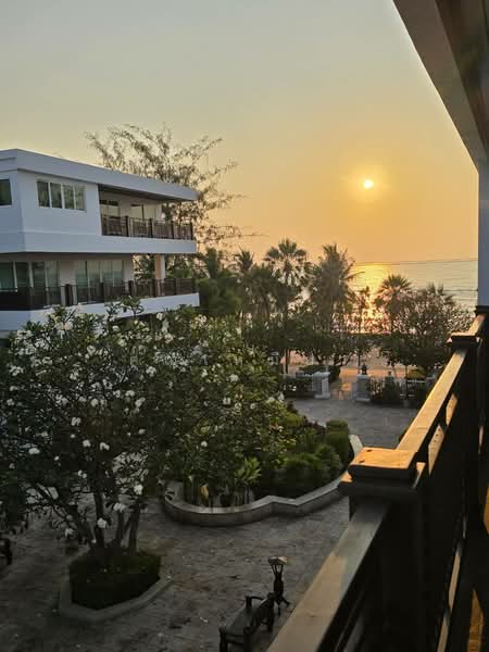 The Beach Palace, Phetchaburi, Poomvet, Cha-am, Cha-Am, Phetchaburi, 2 Bedrooms, 153 sqm, Condo For Sale, by คุณเหมียว, 500213507 - DDproperty.com