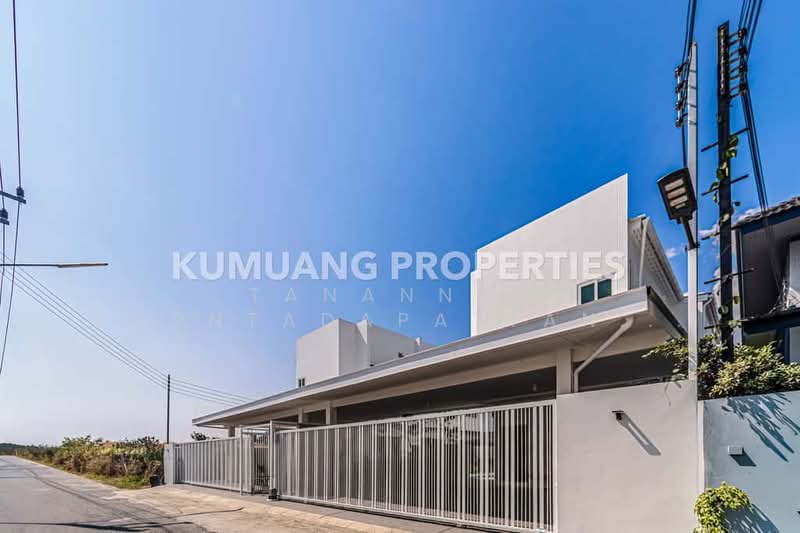 บ้านพูลวิลล่าหรู 2 หลังใหญ่ 7 ห้องนอน, Chiang Mai, Chang Phuak, Muang Chiang Mai, Chiang Mai, 7 Bedrooms, 576 sqm, Single Detached House For Sale, by Tanannat Porntadapattanayothin, 500213514 - DDproperty.com
