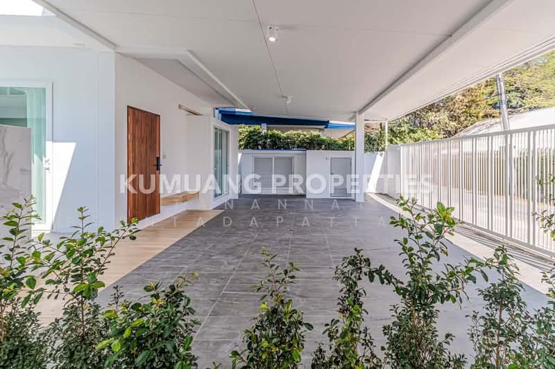บ้านพูลวิลล่าหรู 2 หลังใหญ่ 7 ห้องนอน, Chiang Mai, Chang Phuak, Muang Chiang Mai, Chiang Mai, 7 Bedrooms, 576 sqm, Single Detached House For Sale, by Tanannat Porntadapattanayothin, 500213514 - DDproperty.com