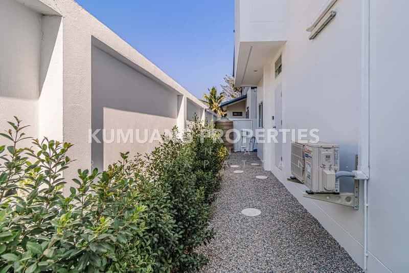 บ้านพูลวิลล่าหรู 2 หลังใหญ่ 7 ห้องนอน, Chiang Mai, Chang Phuak, Muang Chiang Mai, Chiang Mai, 7 Bedrooms, 576 sqm, Single Detached House For Sale, by Tanannat Porntadapattanayothin, 500213514 - DDproperty.com