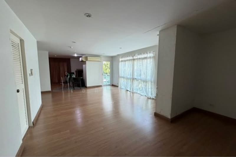 For Sale - Rawee Waree Residence, Chiang Mai