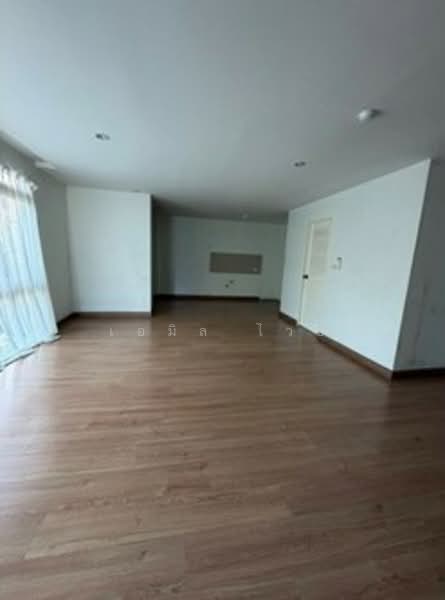 ขาย - Rawee Waree Residence : รวี วารี เรสซิเดนซ์, เชียงใหม่