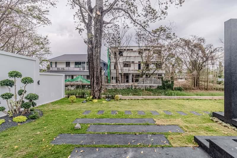 บ้านเดี่ยวหรู 2 ชั้น, Chiang Mai, Nong Chom, San Sai, Chiang Mai, 4 Bedrooms, 550 sqm, Single Detached House For Sale, by Tanannat Porntadapattanayothin, 500213530 - DDproperty.com