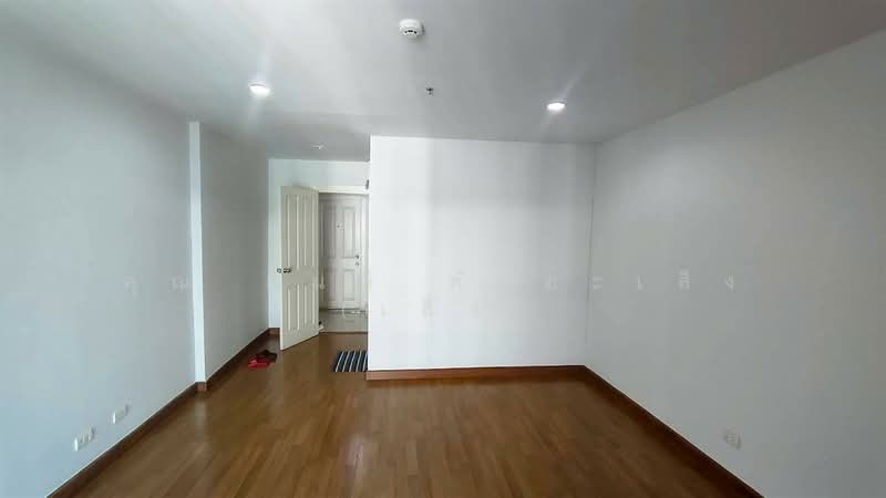For Sale - Regent Home 18 Changwattana-Laksi, Bangkok