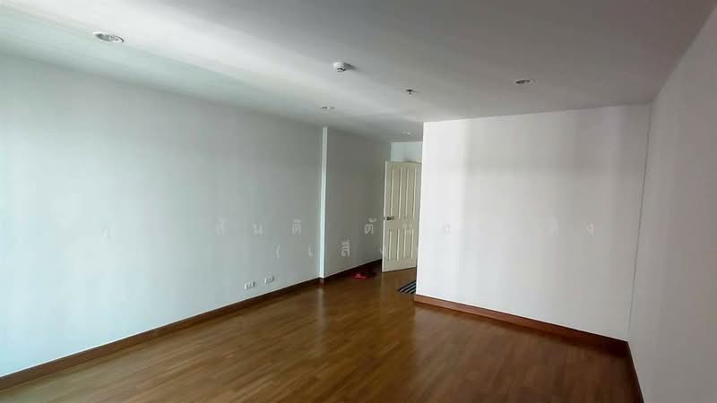 For Sale - Regent Home 18 Changwattana-Laksi, Bangkok