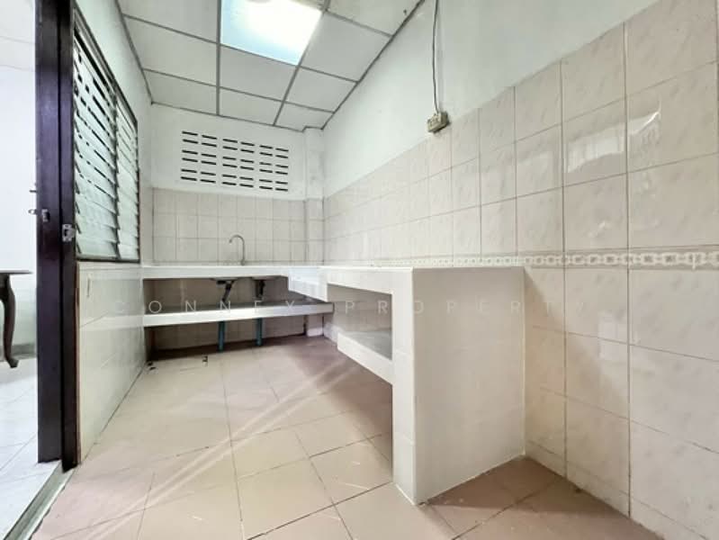 Townhouse for sale, Lad Pla Khao 72, Soi 8, near the Pink Line MRT, Ramintra Km. 4 station., Bangkok, ลาดปลาเค้า, Anusaowari, Bang Khen, Bangkok, 3 Bedrooms, 96 sqm, Townhouse For Sale, by Connex Property, 500213539 - DDproperty.com