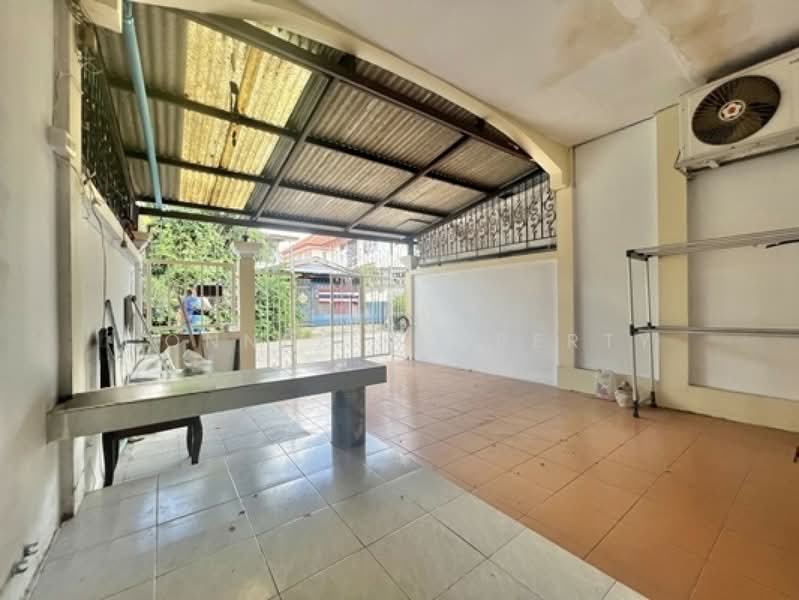 Townhouse for sale, Lad Pla Khao 72, Soi 8, near the Pink Line MRT, Ramintra Km. 4 station., Bangkok, ลาดปลาเค้า, Anusaowari, Bang Khen, Bangkok, 3 Bedrooms, 96 sqm, Townhouse For Sale, by Connex Property, 500213539 - DDproperty.com