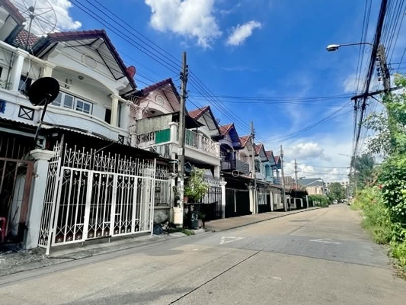 ทาวน์เฮ้าส์ ลาดปลาเค้า 72 แยก 8 ใกล้รถไฟฟ้าสายสีชมพู สถานีรามอินทรา กม.4, กรุงเทพ, ลาดปลาเค้า, อนุสาวรีย์, บางเขน, กรุงเทพ, 96 ตร.ม., ทาวน์เฮ้าส์ ขาย, โดย Connex Property, 500213539 - DDproperty.com