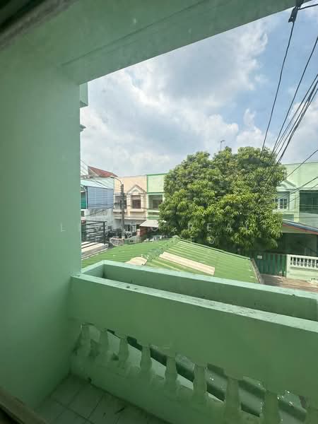 For Rent - บ้าน 2 ชั้นขนาด 22 ตารางวา ซอยดวงแก้ว 1/1, Nonthaburi