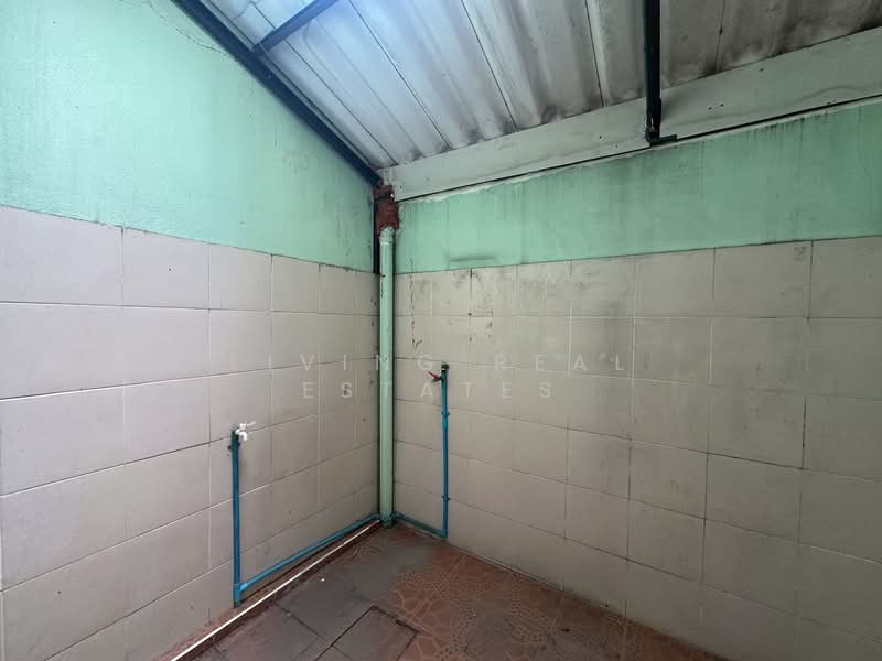 บ้าน 2 ชั้นขนาด 22 ตารางวา ซอยดวงแก้ว 1/1, นนทบุรี, บ้านใหม่, ปากเกร็ด, นนทบุรี, 60 ตร.ม., ทาวน์เฮ้าส์ ให้เช่า, โดย Living Real Estates, 500213542 - DDproperty.com