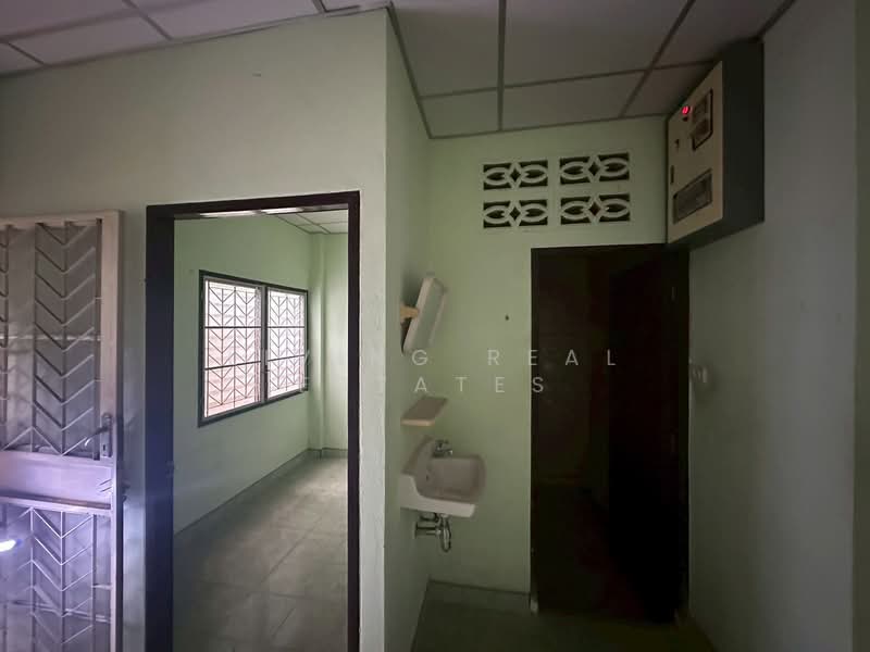 บ้าน 2 ชั้นขนาด 22 ตารางวา ซอยดวงแก้ว 1/1, นนทบุรี, บ้านใหม่, ปากเกร็ด, นนทบุรี, 60 ตร.ม., ทาวน์เฮ้าส์ ให้เช่า, โดย Living Real Estates, 500213542 - DDproperty.com