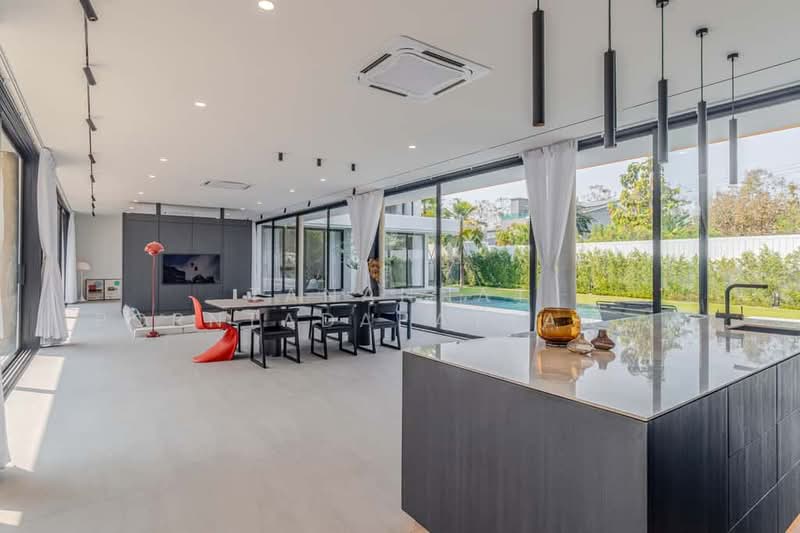 ขาย - Modern Pool Villa 2 ชั้น, เชียงใหม่