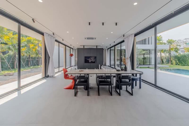 ขาย - Modern Pool Villa 2 ชั้น, เชียงใหม่