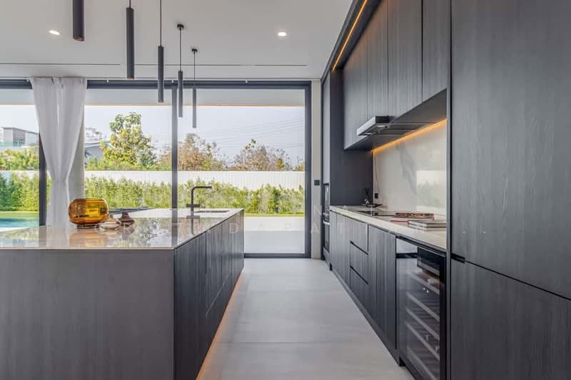 ขาย - Modern Pool Villa 2 ชั้น, เชียงใหม่