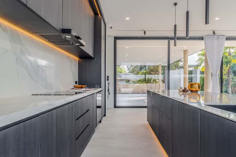 ขาย - Modern Pool Villa 2 ชั้น, เชียงใหม่