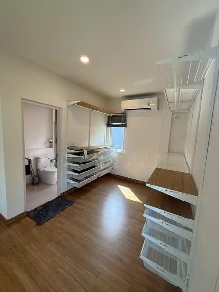 Centro Bangna-Wongwean, Bangkok, Kanchanaphisek Road, Dok Mai, Prawet, Bangkok, 4 Bedrooms, 200 sqm, Single Detached House For Rent, by Forty-Six Real Estate Group, 500213548 - DDproperty.com