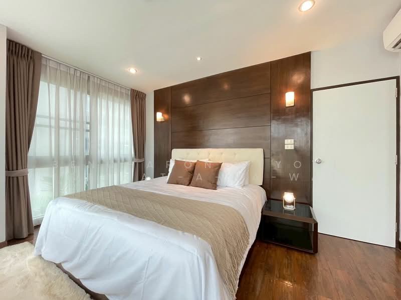 Von Napa Sukhumvit 38, Bangkok, Soi Sukhumvit 38, Phra Kanong, Khlong Toei, Bangkok, 1 Bedroom, 55 sqm, Condo For Rent, by Bencharong (Yok) Treerat-a-na-wat, 500213549 - DDproperty.com