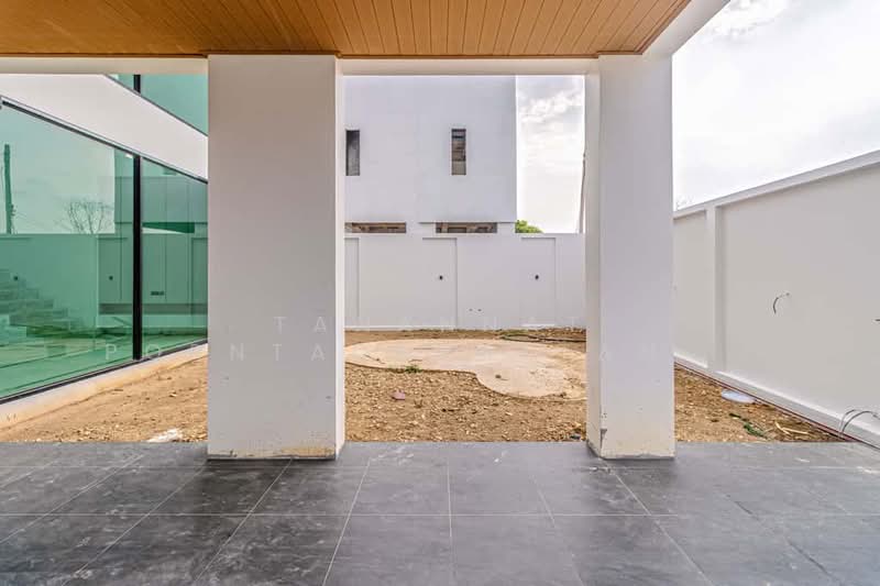 Luxury Modern Pool Villa, เชียงใหม่, บ้านแหวน, หางดง, เชียงใหม่, 550 ตร.ม., บ้านเดี่ยว ขาย, โดย Tanannat Porntadapattanayothin, 500213564 - DDproperty.com
