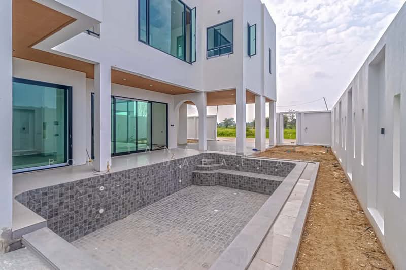 Luxury Modern Pool Villa, Chiang Mai, Ban Waen, Hang Dong, Chiang Mai, 4 Bedrooms, 550 sqm, Single Detached House For Sale, by Tanannat Porntadapattanayothin, 500213564 - DDproperty.com