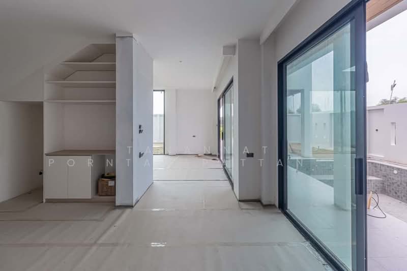 Luxury Modern Pool Villa, เชียงใหม่, บ้านแหวน, หางดง, เชียงใหม่, 550 ตร.ม., บ้านเดี่ยว ขาย, โดย Tanannat Porntadapattanayothin, 500213564 - DDproperty.com