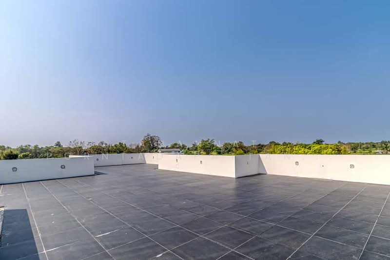 Luxury Modern Pool Villa, Chiang Mai, Ban Waen, Hang Dong, Chiang Mai, 4 Bedrooms, 550 sqm, Single Detached House For Sale, by Tanannat Porntadapattanayothin, 500213564 - DDproperty.com