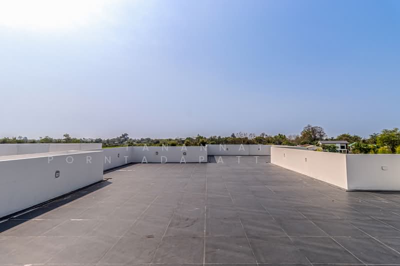 Luxury Modern Pool Villa, เชียงใหม่, บ้านแหวน, หางดง, เชียงใหม่, 550 ตร.ม., บ้านเดี่ยว ขาย, โดย Tanannat Porntadapattanayothin, 500213564 - DDproperty.com