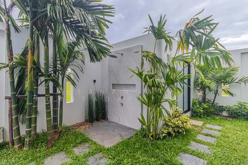 Luxury Modern Pool Villa, Chiang Mai, Ban Waen, Hang Dong, Chiang Mai, 4 Bedrooms, 550 sqm, Single Detached House For Sale, by Tanannat Porntadapattanayothin, 500213564 - DDproperty.com