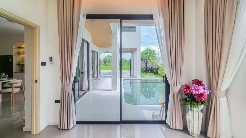 Luxury Modern Pool Villa, เชียงใหม่, บ้านแหวน, หางดง, เชียงใหม่, 550 ตร.ม., บ้านเดี่ยว ขาย, โดย Tanannat Porntadapattanayothin, 500213564 - DDproperty.com