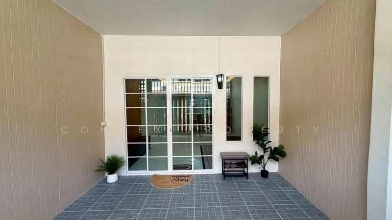 For Sale - Sombat Thep, Bangkok