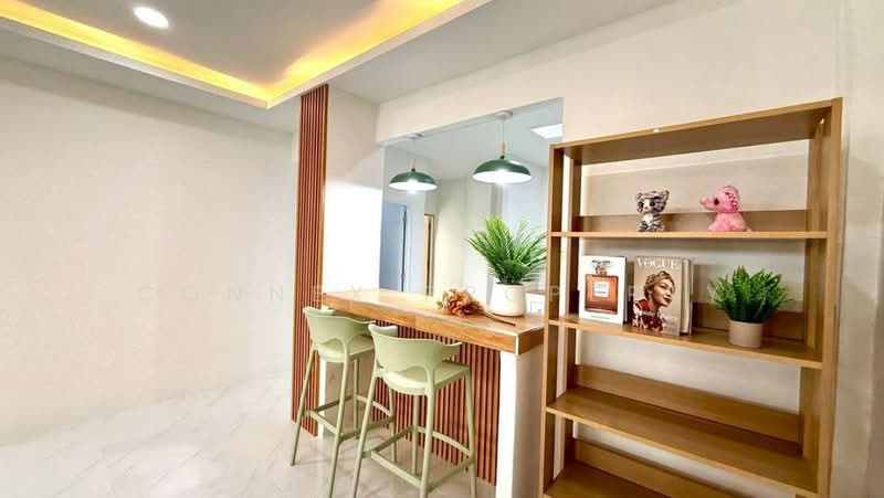 For Sale - Sombat Thep, Bangkok