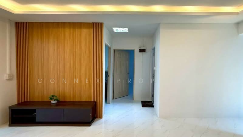 For Sale - Sombat Thep, Bangkok