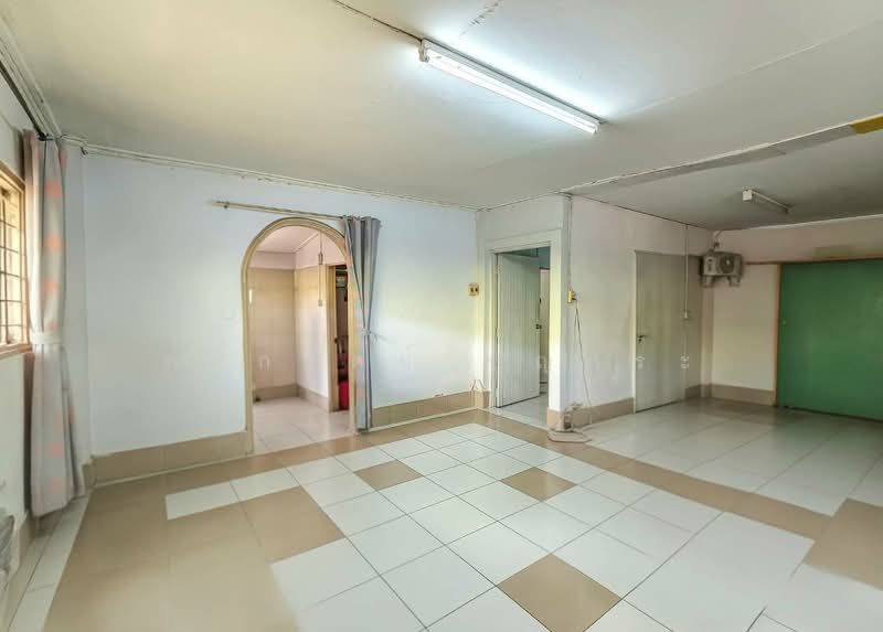 บ้านเดี่ยว 2 ชั้น + โกดัง 115 ตารางวา ซอยประเสริฐมนูกิจ 5 แยก 3, กรุงเทพ, ประเสริฐมนูกิจ 5 แยก 3, จรเข้บัว, ลาดพร้าว, กรุงเทพ, 390 ตร.ม., บ้านเดี่ยว ขาย, โดย กรกฤตย์ บุญสระ, 500213573 - DDproperty.com