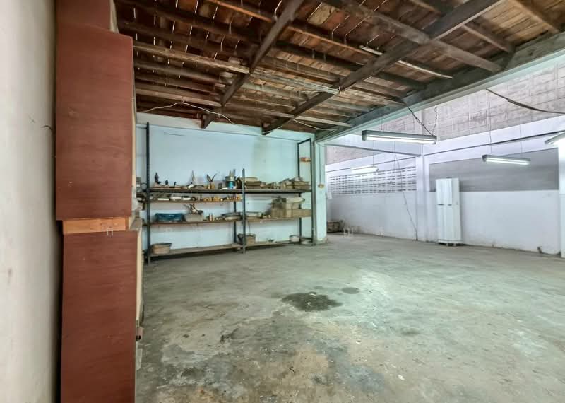 บ้านเดี่ยว 2 ชั้น + โกดัง 115 ตารางวา ซอยประเสริฐมนูกิจ 5 แยก 3, กรุงเทพ, ประเสริฐมนูกิจ 5 แยก 3, จรเข้บัว, ลาดพร้าว, กรุงเทพ, 390 ตร.ม., บ้านเดี่ยว ขาย, โดย กรกฤตย์ บุญสระ, 500213573 - DDproperty.com