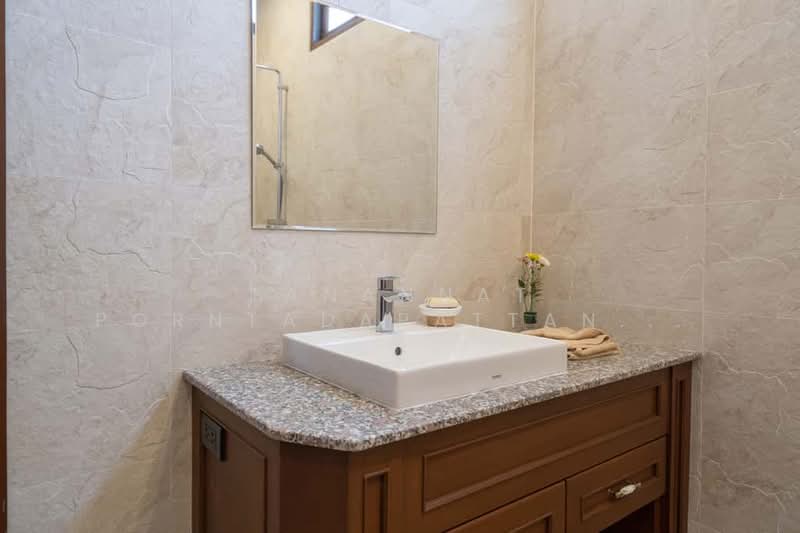 ขาย - พูลวิลล่าหรู บรรยากาศสงบ, เชียงใหม่