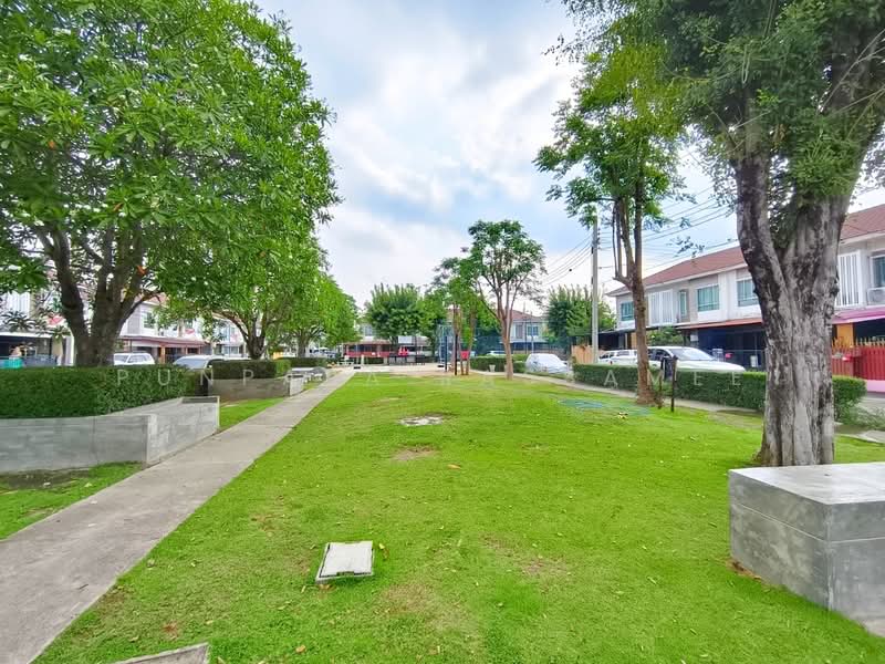 Pruksa Ville 72 Nakornin-Prangern : พฤกษาวิลล์ 72 นครอินทร์-พระเงิน, นนทบุรี, ถนน โยธาธิการ นนทบุรี 2027, ปลายบาง, บางกรวย, นนทบุรี, 110 ตร.ม., ทาวน์เฮ้าส์ ขาย, โดย Punpapa Rassamee, 500213589 - DDproperty.com