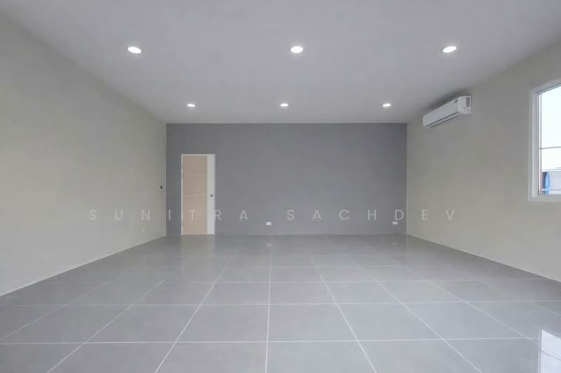ออฟฟิศ สำนักงาน โชว์รูม, Bangkok, Khlong Chan, Bang Kapi, Bangkok, , 513 sqm, Office Space For Rent, by Sunitra Sachdev, 500213612 - DDproperty.com