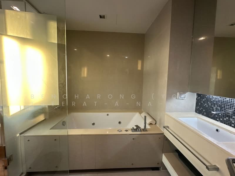 The Address Asoke : ดิ แอดเดรส อโศก, กรุงเทพ, 1655 ถนนเพชรบุรี แขวงมักกะสัน เขตราชเทวี กรุงเทพมหานคร, มักกะสัน, ราชเทวี, กรุงเทพ, 35 ตร.ม., คอนโด ให้เช่า, โดย Bencharong (Yok) Treerat-a-na-wat, 500213634 - DDproperty.com