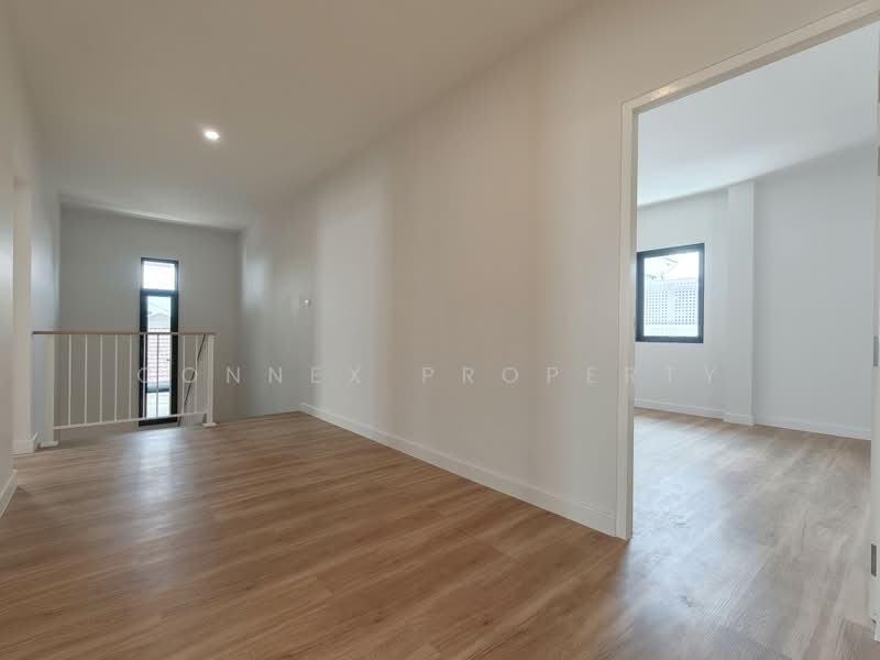 Ratchada Niwet, Bangkok, รัชดาภิเษก, Samsen Nok, Huai Khwang, Bangkok, 4 Bedrooms, 220 sqm, Single Detached House For Sale, by Connex Property, 500213649 - DDproperty.com