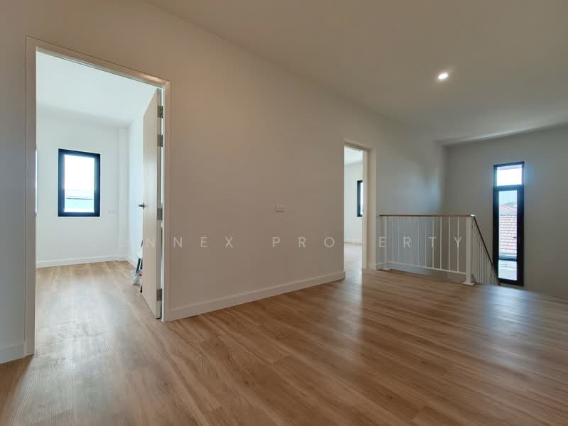 Ratchada Niwet, Bangkok, รัชดาภิเษก, Samsen Nok, Huai Khwang, Bangkok, 4 Bedrooms, 220 sqm, Single Detached House For Sale, by Connex Property, 500213649 - DDproperty.com